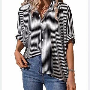 Women’s white/black blouse size XL